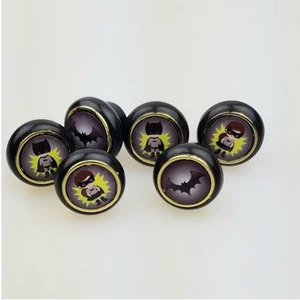 Műanyag gyerekbútorgomb szettben 6db