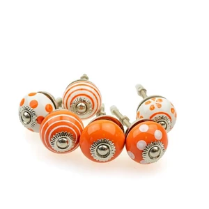 Fehér-narancssárga porcelán bútorgomb szettben 6 db