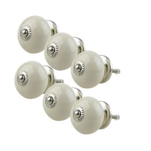 Márványfehér színű porcelán bútorgomb szettben 6db