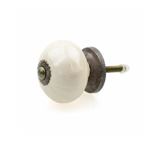 Márványfehér-bronz színű porcelán bútorgomb