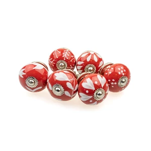 Piros-fehér változó mintájú bútorgomb szettben 6 db