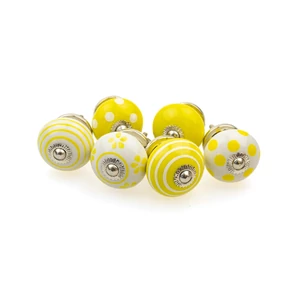 Vegyes mintájú sárga porcelán bútorgomb szettben 6 db