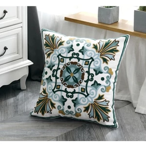 Hímzett díszpárna huzat