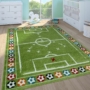Kép 1/3 - Gyerekszoba szőnyeg focipálya mintával - több méretben