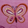 Kép 3/3 - Gyerekszoba szőnyeg pillangó és szívecske mintával - több méretben